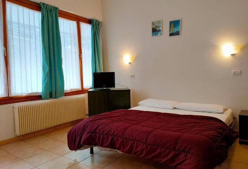 스탠다드 스튜디오, Residence Abete