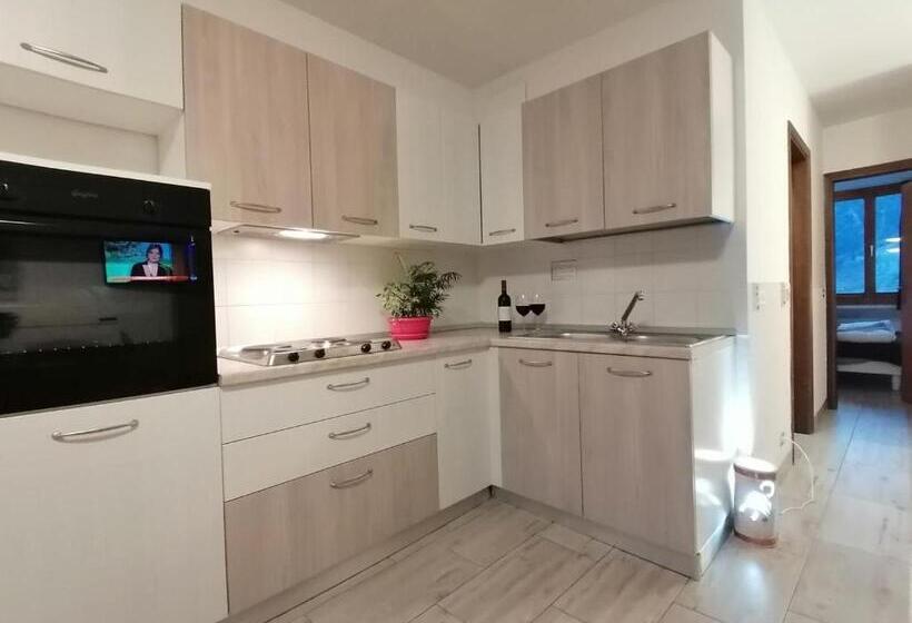 침실 2개 아파트, Residence Abete