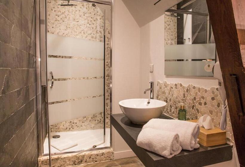 Номер Deluxe Кровать Кинг, Domaine De La Briandais, A Place Of Electromagnetic Sobriety