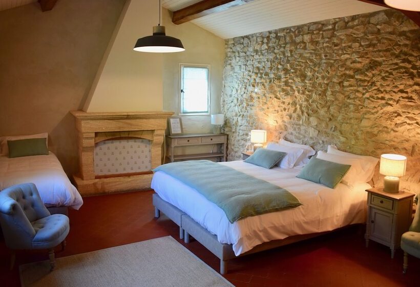 Номер Стандарт Трехместный, La Bastide Bleue