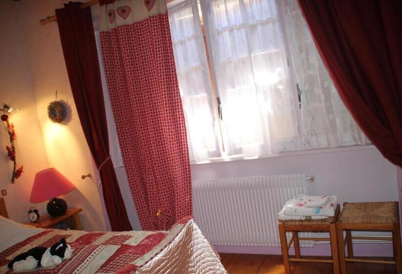 Номер Стандарт Вид на Сад, La Maison Des Chats