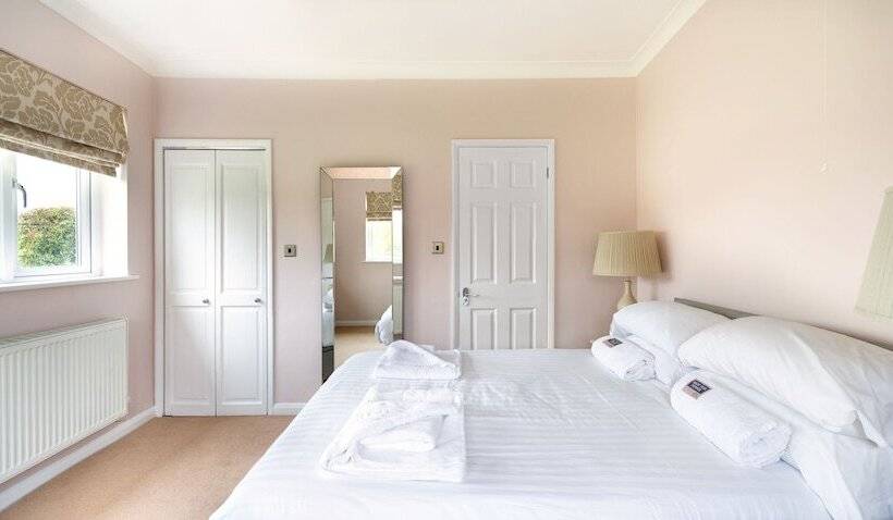 Дом 3 Спальни, Oakerthorpe Holiday Village