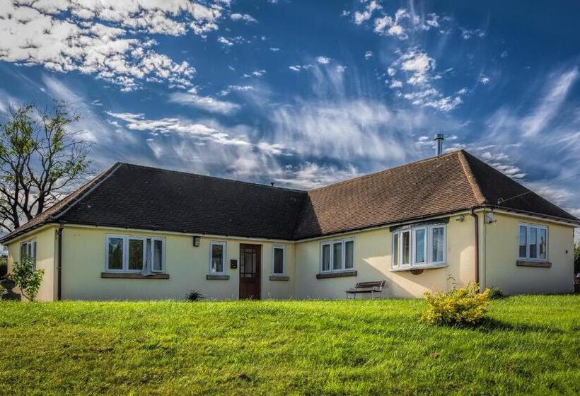 Дом 3 Спальни, Oakerthorpe Holiday Village