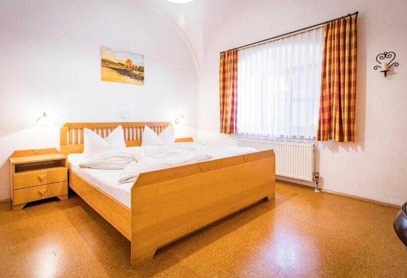 Апартаменты 2 Спальни, Urlaub Am Regen – Ferienhof Dirnberger