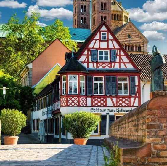 Номер Стандарт с Балконом, Gasthaus Zum Halbmond