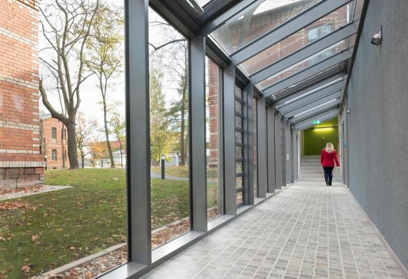 Студио Стандарт с Террасой, Boardinghaus Weinberg Campus