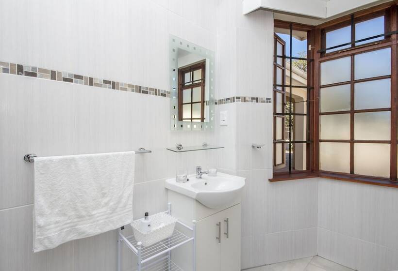 Номер Deluxe, Walmer Villiers Self Catering