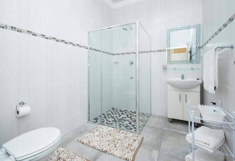 Номер Стандарт, Walmer Villiers Self Catering