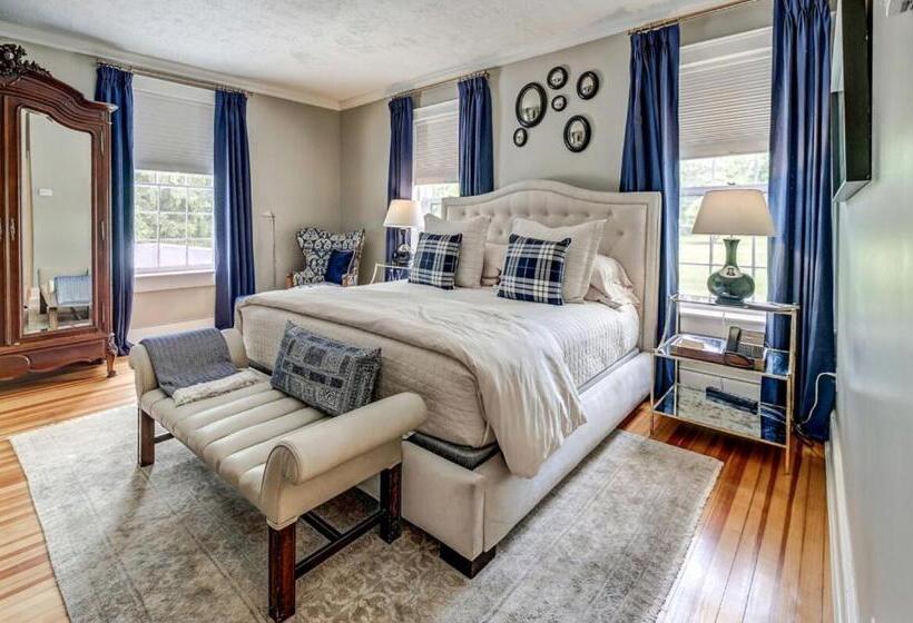 Стандартный Номер Кровать Кинг, Stagecoach Inn