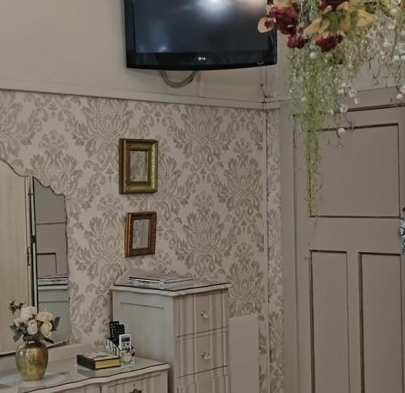 Номер Superior, A La Maison Boutique Guesthouse