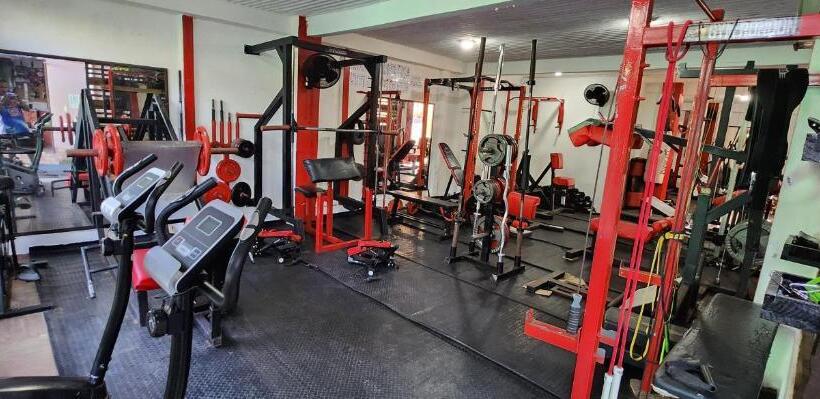 Семейный Номер, Apartahotel & Gym Rondon