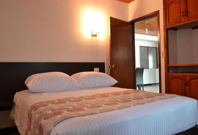 Апартаменты Дюплекс 1 Спальня, Apartahotel Doble3