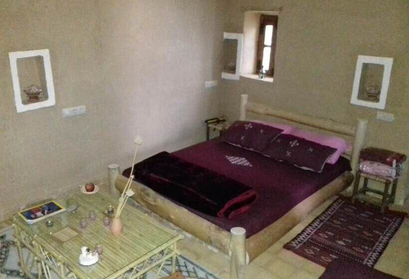 标准间, Kasbah Izoran