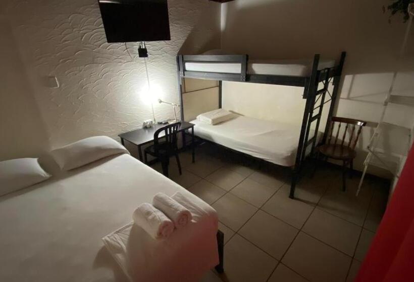 Семейный Номер, Hostel Pura Vida En Liberia