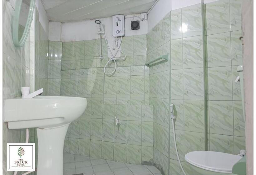 Номер Стандарт, No17 Residence