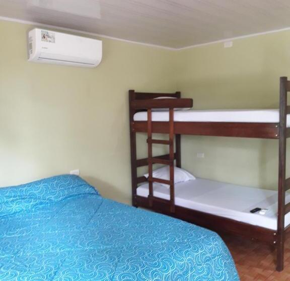 家庭间, Hostal Y Cabinas Anita And Rafting Tour!