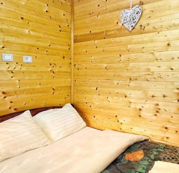 Номер Стандарт с Балконом, Thethi Paradise Hotel & Restaurant