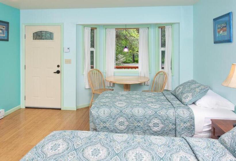 Номер Стандарт с Балконом, Steller Inn