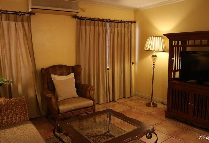 2-Bedroom Classic Apartment, Sophia Suites Residence