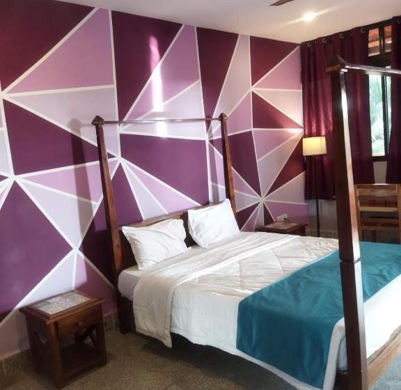 Номер Deluxe Вид на Море с Балконом, Bens Inn