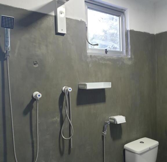 Номер Стандарт, Double G Motel