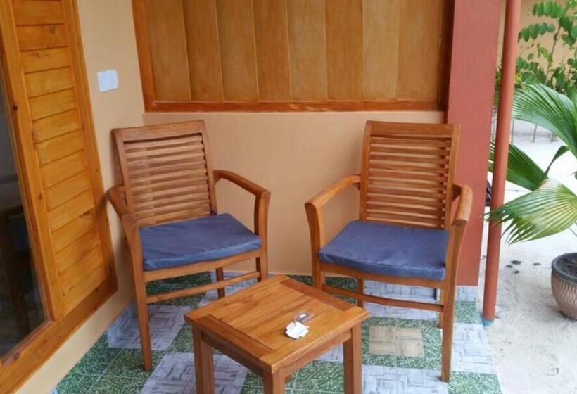 اتاق استاندارد با چشم‌انداز باغ, Sabba Summer Suite , Fodhdhoo