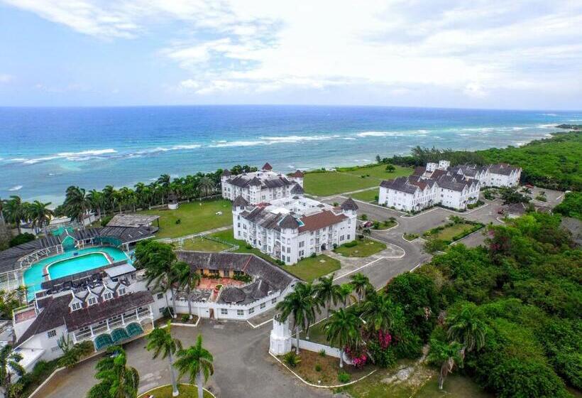 استودیوی استاندارد با چشم‌انداز دریا, Seacastles By The Beach/pool