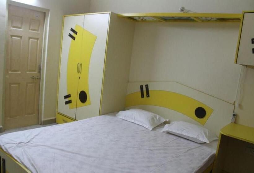 스탠다드 룸 킹사이즈 침대, Rosvilla Guest House