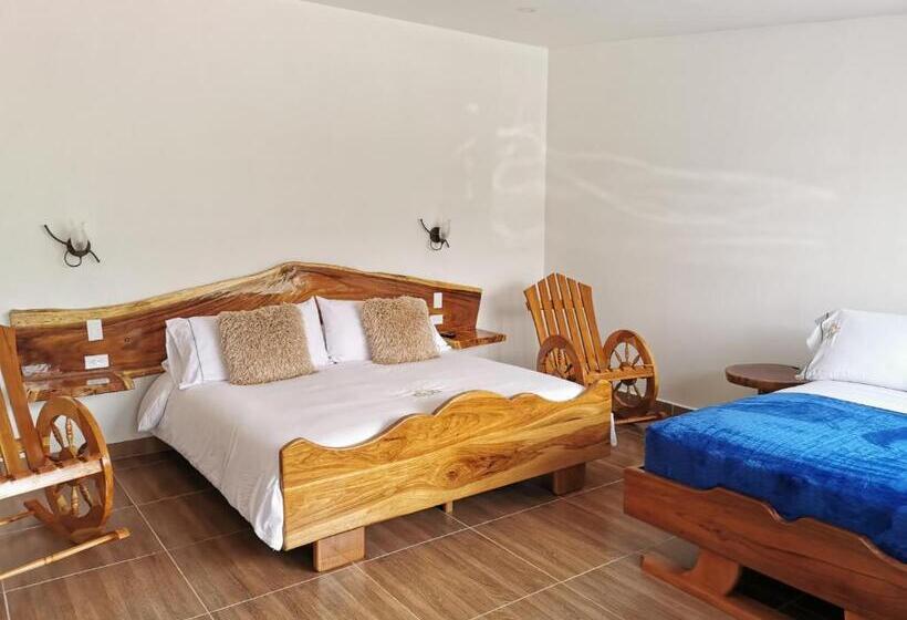 غرفة عائلية مطلّة علي الجبل, Hospedaje Vista Hermosa Salento