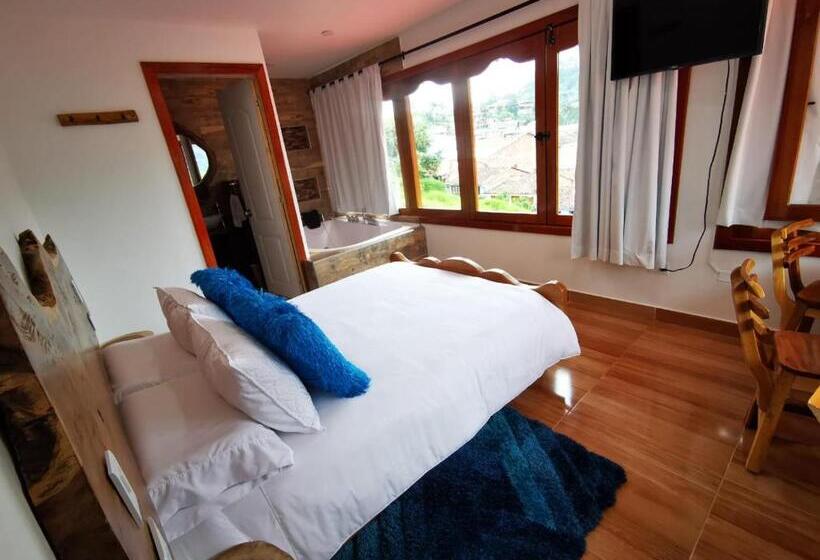 غرفة قياسية مزوَّدة بجاكوزي, Hospedaje Vista Hermosa Salento