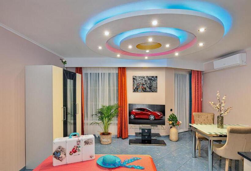 Апартаменты 1 Спальня Нижний Этаж, Vintiamo Apartmanok