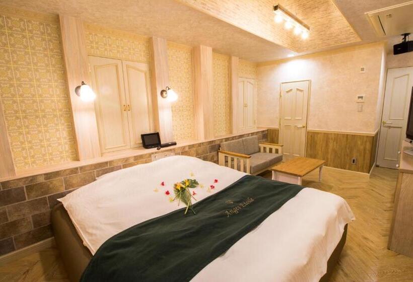 Номер Deluxe Кровать Кинг, ホテル アンジュエトワール 堺   Adult Only