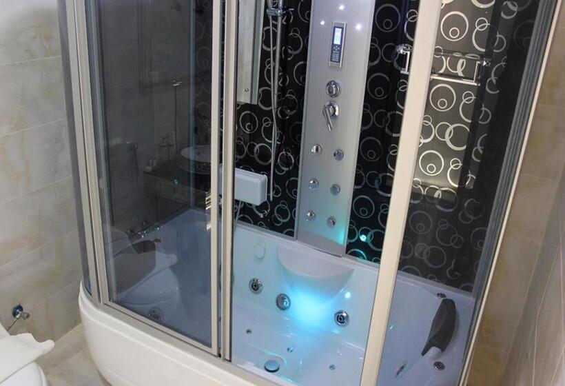 Апартаменты 1 Спальня, Orient House