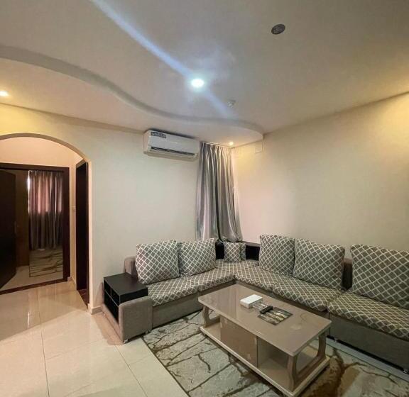 Номер Economy, Orient House