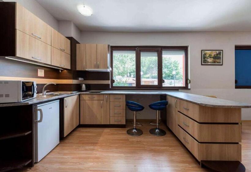 Студио Стандарт Вид на Сад, 1 St Line Izvora Sea View Apartments On Golden Sands