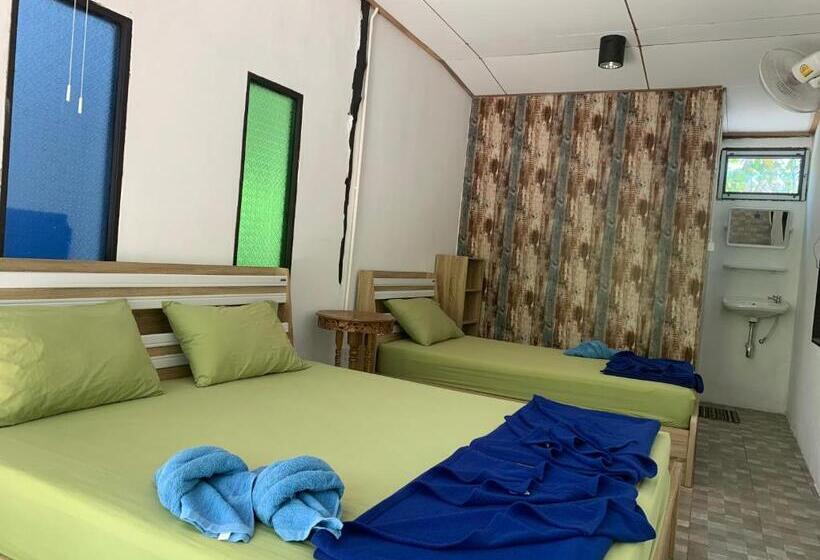 Номер Стандарт Трехместный, Pd Guesthouse