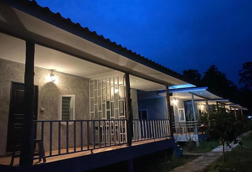 Бунгало Стандарт Вид на Сад, Pd Guesthouse