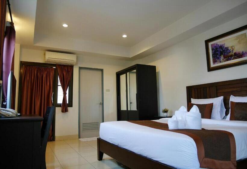 디럭스 룸, Top Hostel