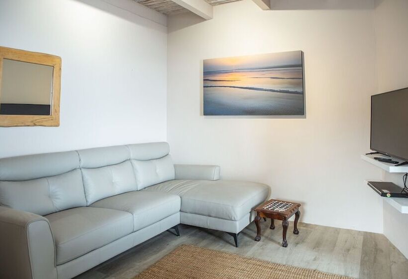 Люкс Вид на Море, Villa Marine Guest House