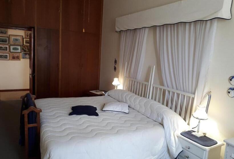 Номер Стандарт Совместная Ванная, Bougain Villa Guesthouse