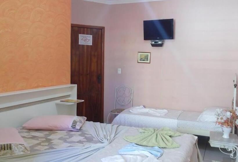 Трехместный Номер Deluxe, Pousada Castelinho