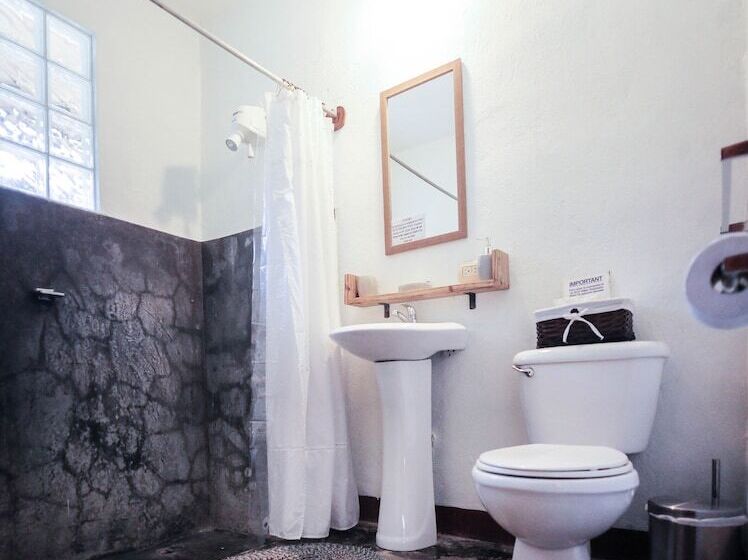 Номер Стандарт, Believe Surf & Yoga Lodge Santa Teresa