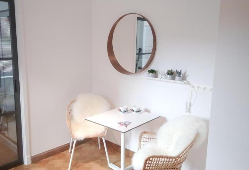 带大床的高级房间, Porta Superia Boutique B&b