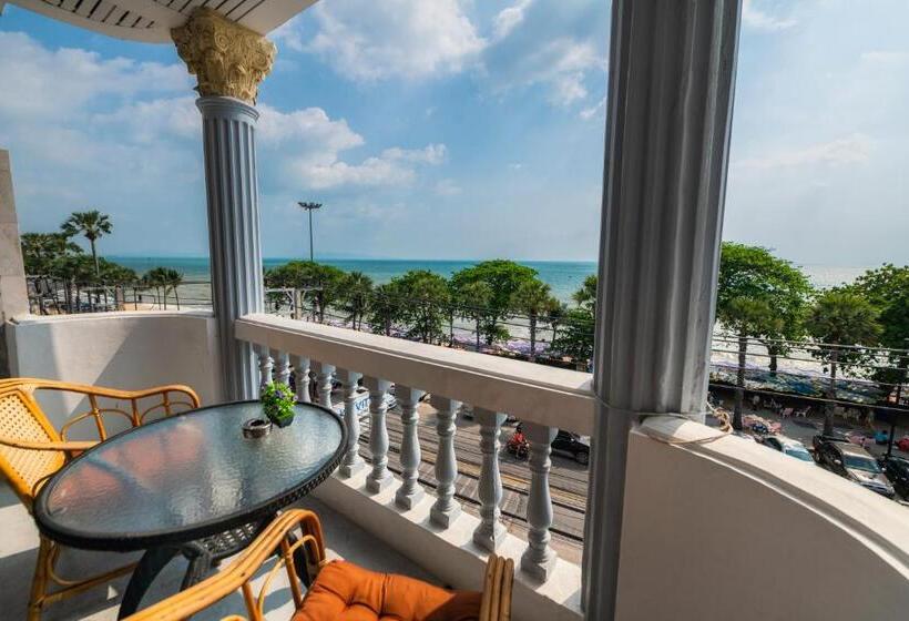سوییت با چشمانداز دریا, Happy Vikings  Beachfront