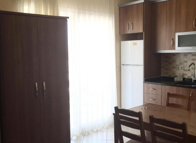 Люкс с Балконом, Seaside Apart
