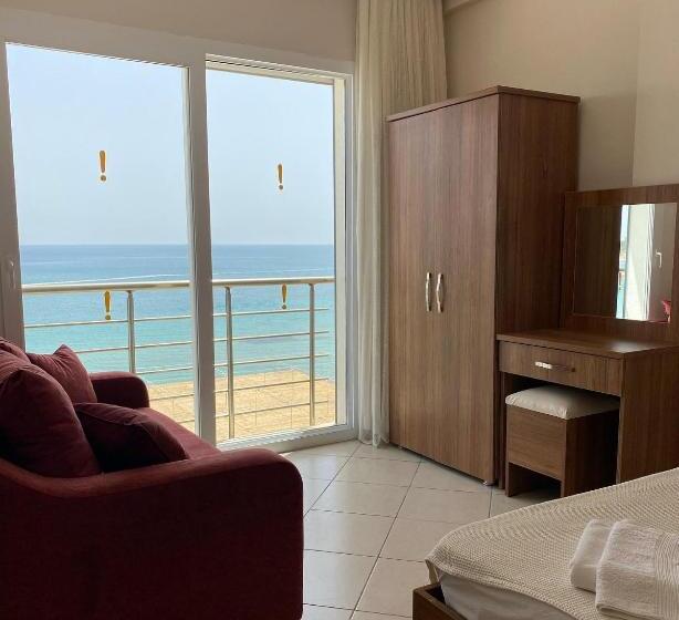 Люкс Вид на Море, Seaside Apart
