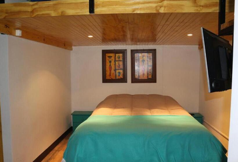 جناح عائلي, Hostal Vicmar