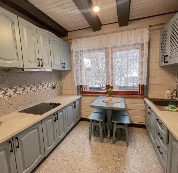 Дом 3 Спальни, Private House Scherbovets