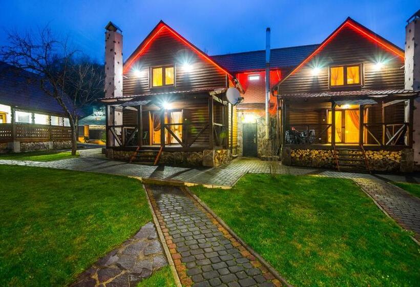 Дом 3 Спальни, Private House Scherbovets
