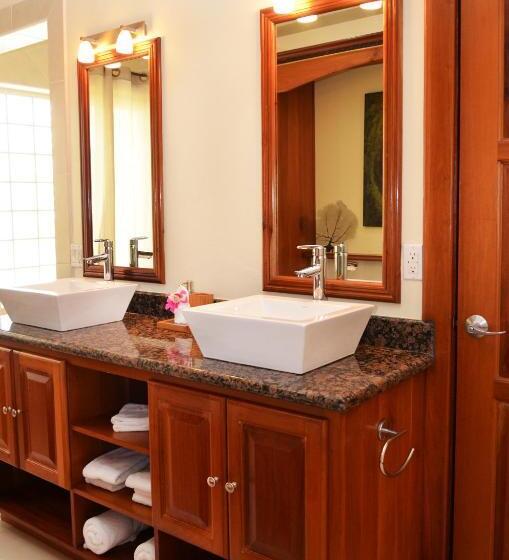 Апартаменты 2 Спальни, The Villas At Cocoplum